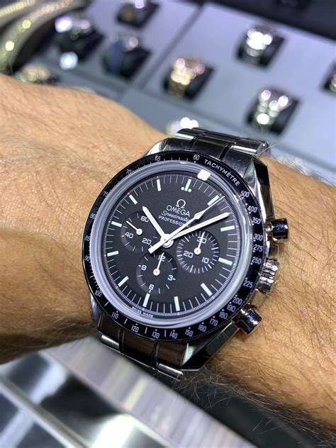 omega moonwatch speedmaster review|omega speedmaster professional moonwatch test.